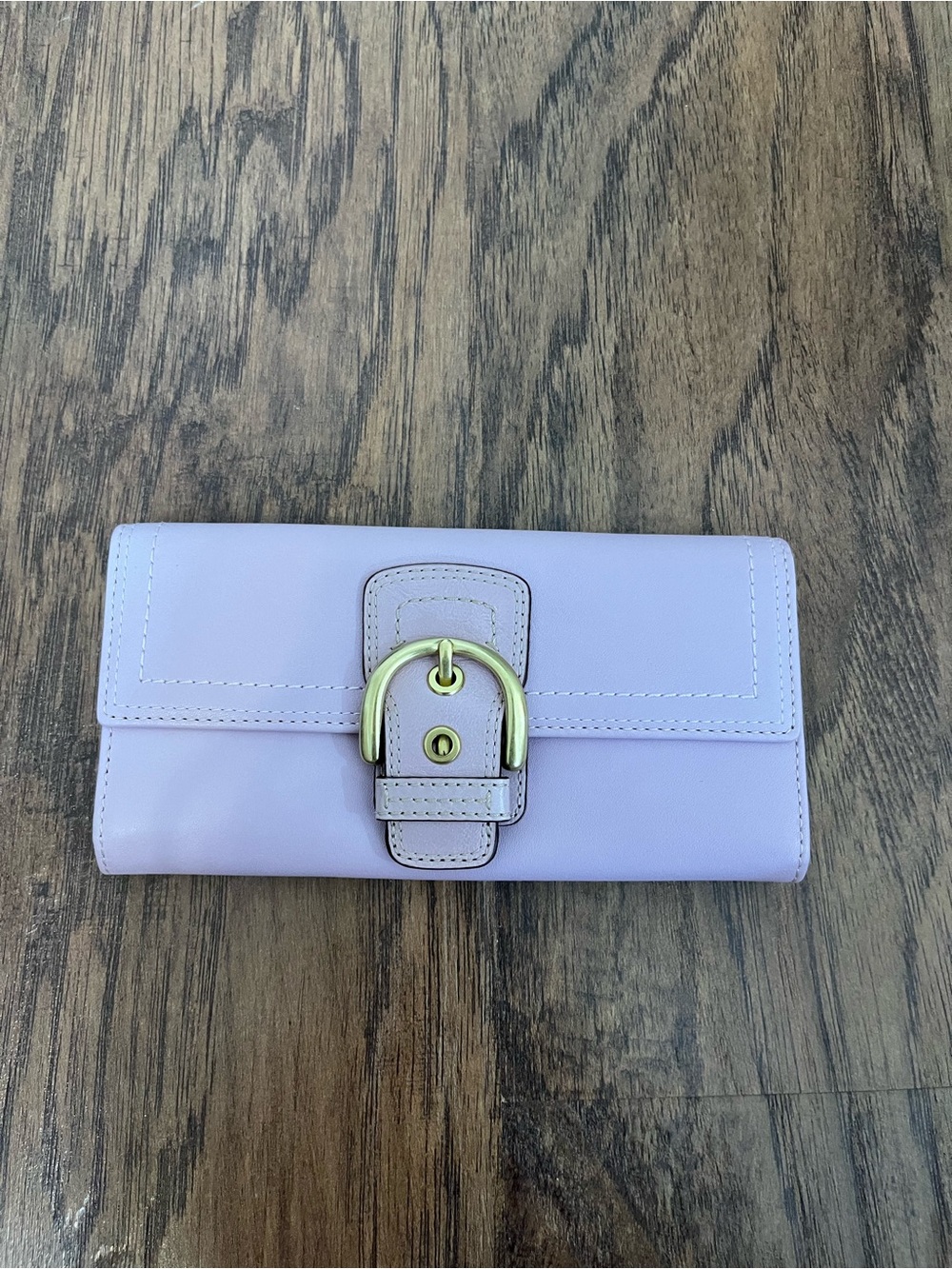 Coach Vintage Soho Purple Lilac Leather Buckle Magnetic Folding Long Wallet